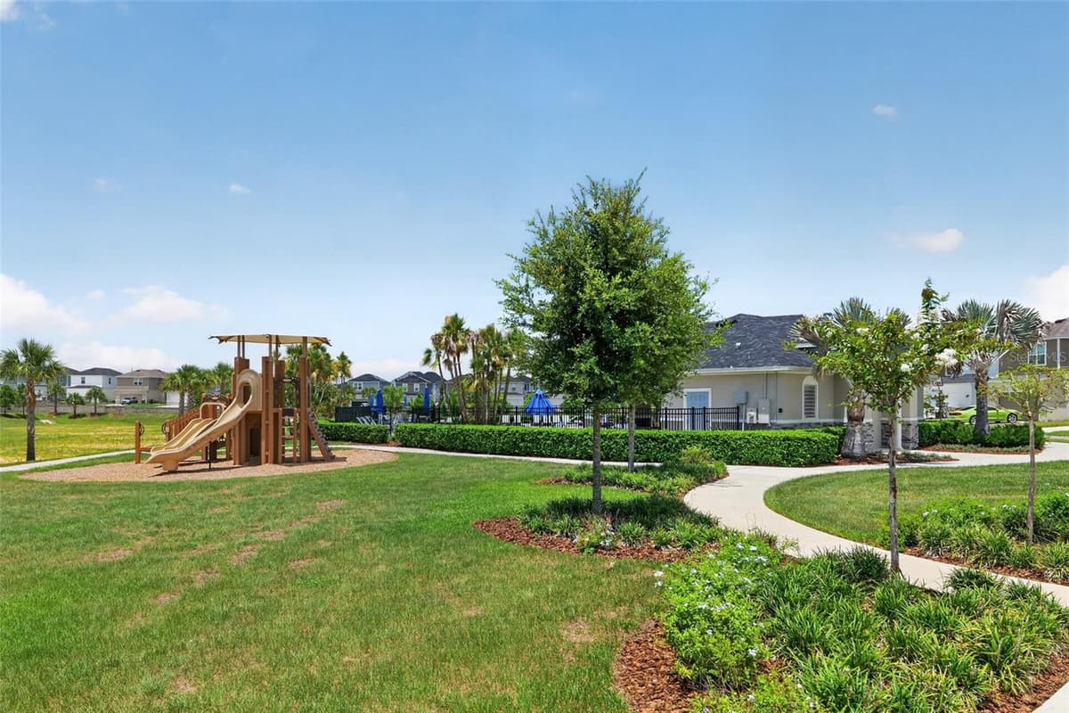 9181 OSCRAFT DRIVE — photo 30 of 32