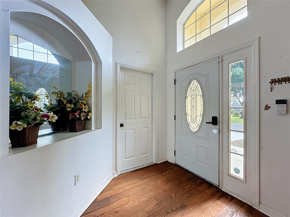 3122 MONTSERRAT WAY — photo 3 of 93