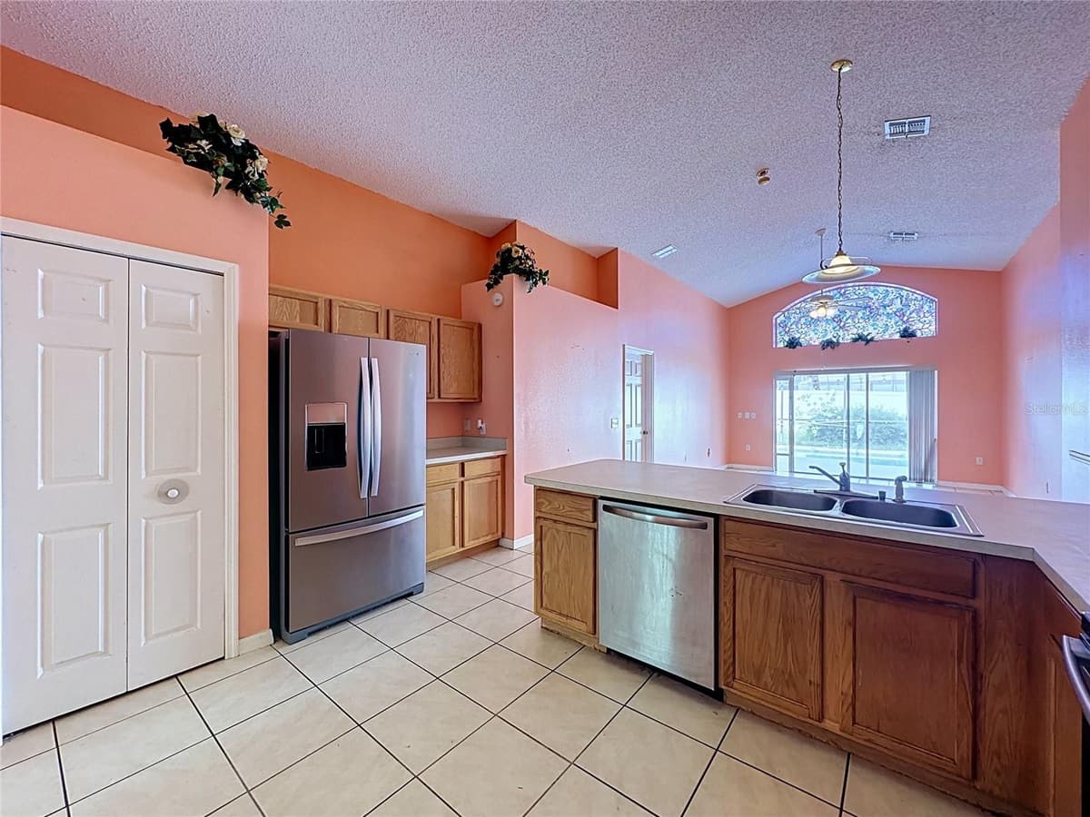 3122 MONTSERRAT WAY — photo 13 of 93