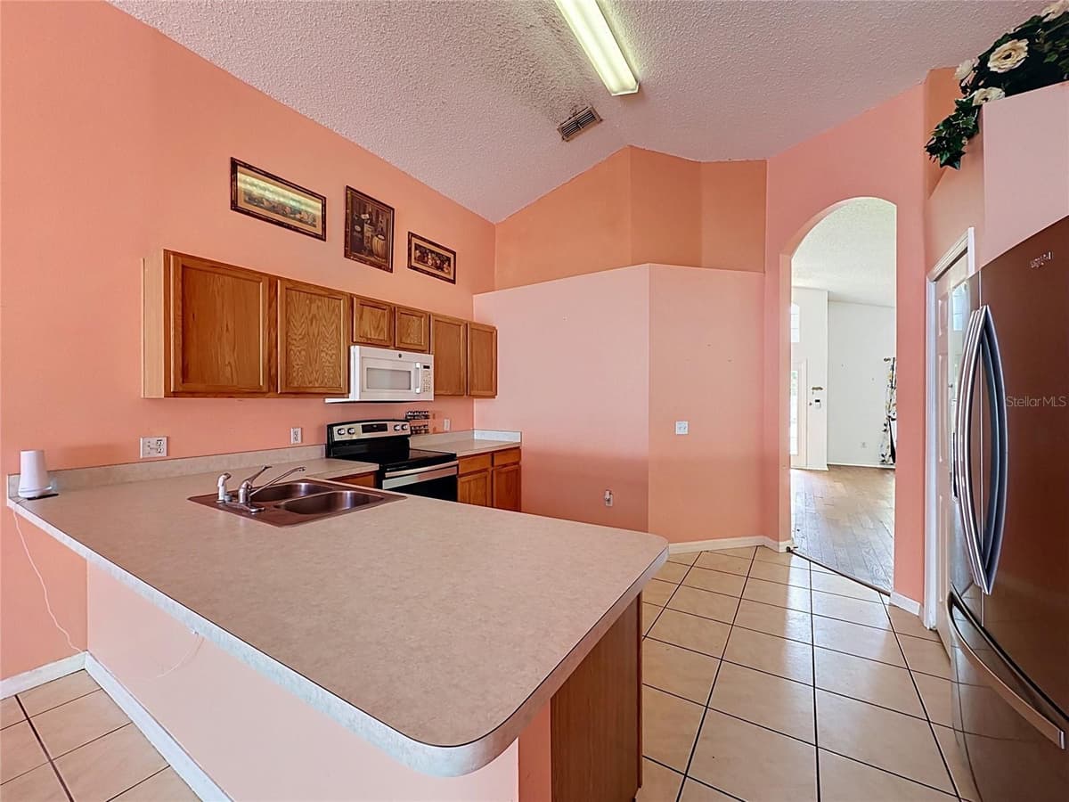 3122 MONTSERRAT WAY — photo 14 of 93