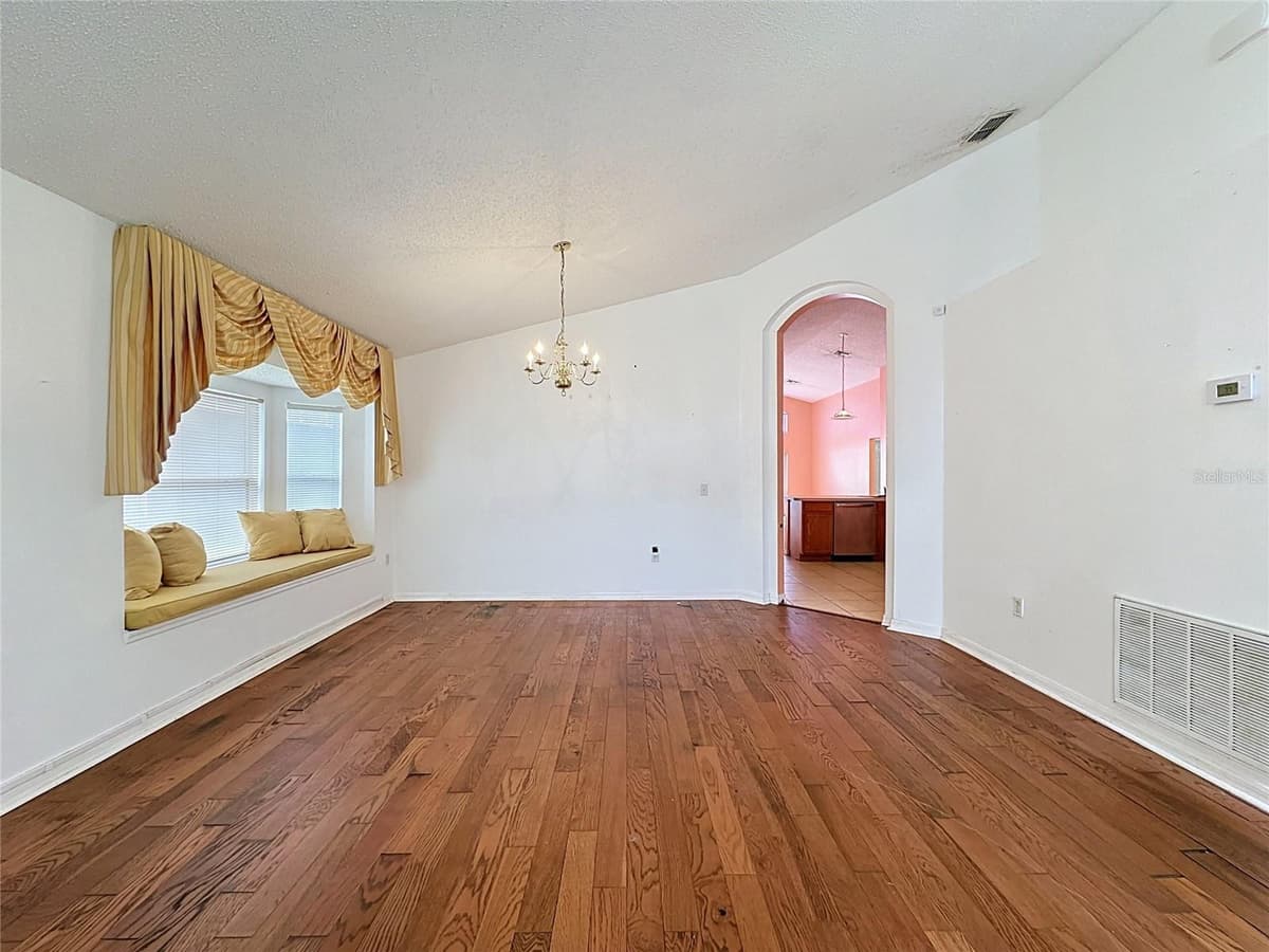 3122 MONTSERRAT WAY — photo 9 of 93