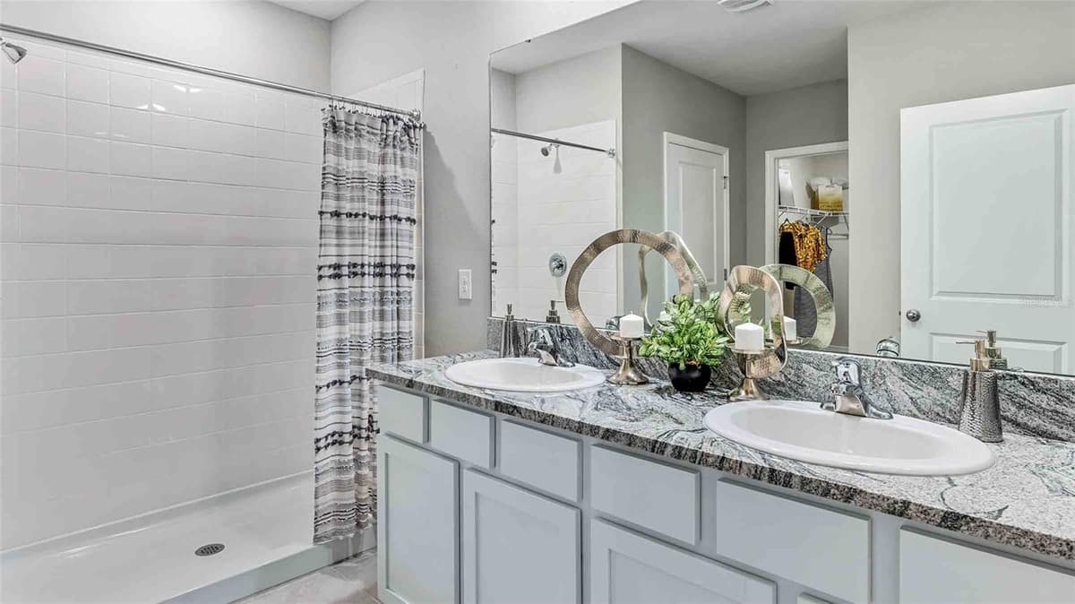 10824 QUAIL GROVE WAY — photo 4 of 11
