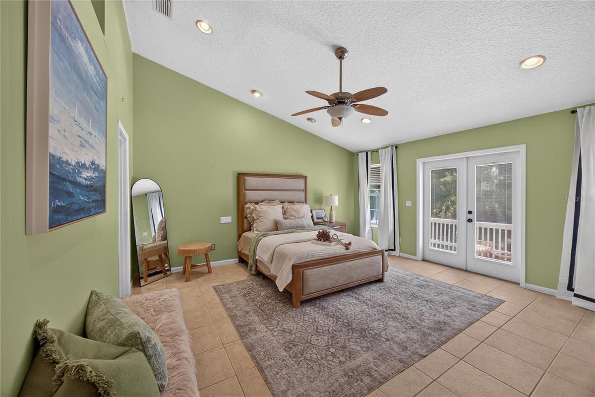 8435 FLORENCE COVE ROAD — photo 8 of 33