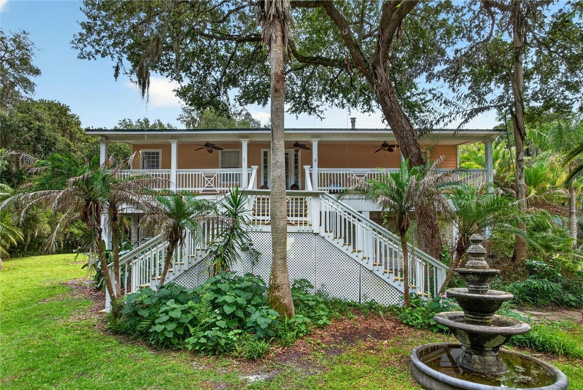 8435 FLORENCE COVE ROAD — photo 1 of 33