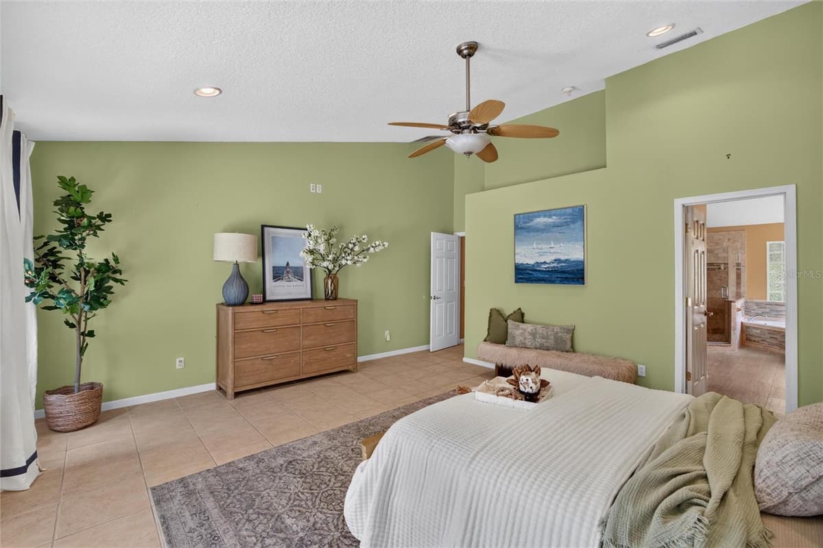 8435 FLORENCE COVE ROAD — photo 9 of 33