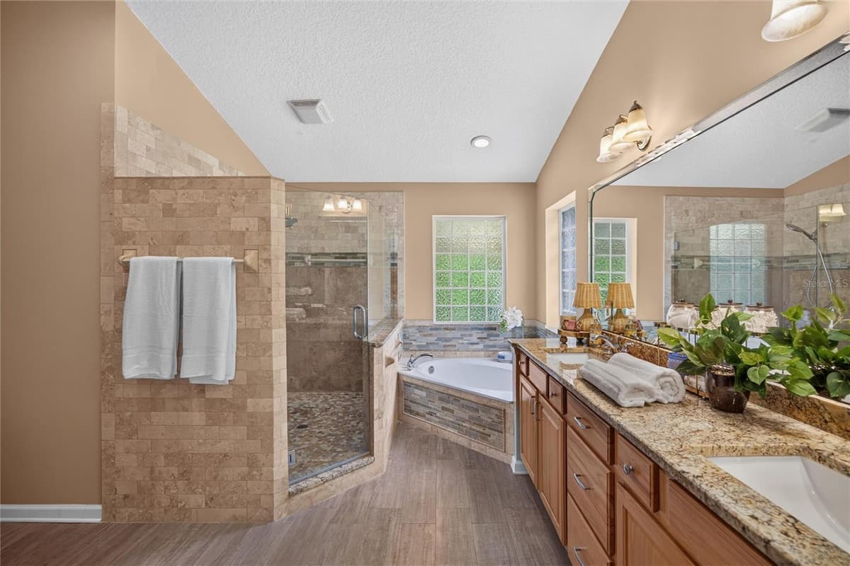 8435 FLORENCE COVE ROAD — photo 10 of 33