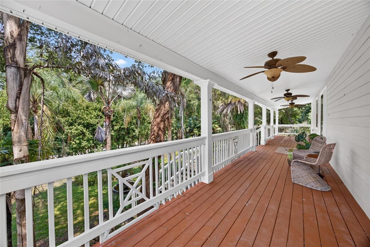 8435 FLORENCE COVE ROAD — photo 4 of 33