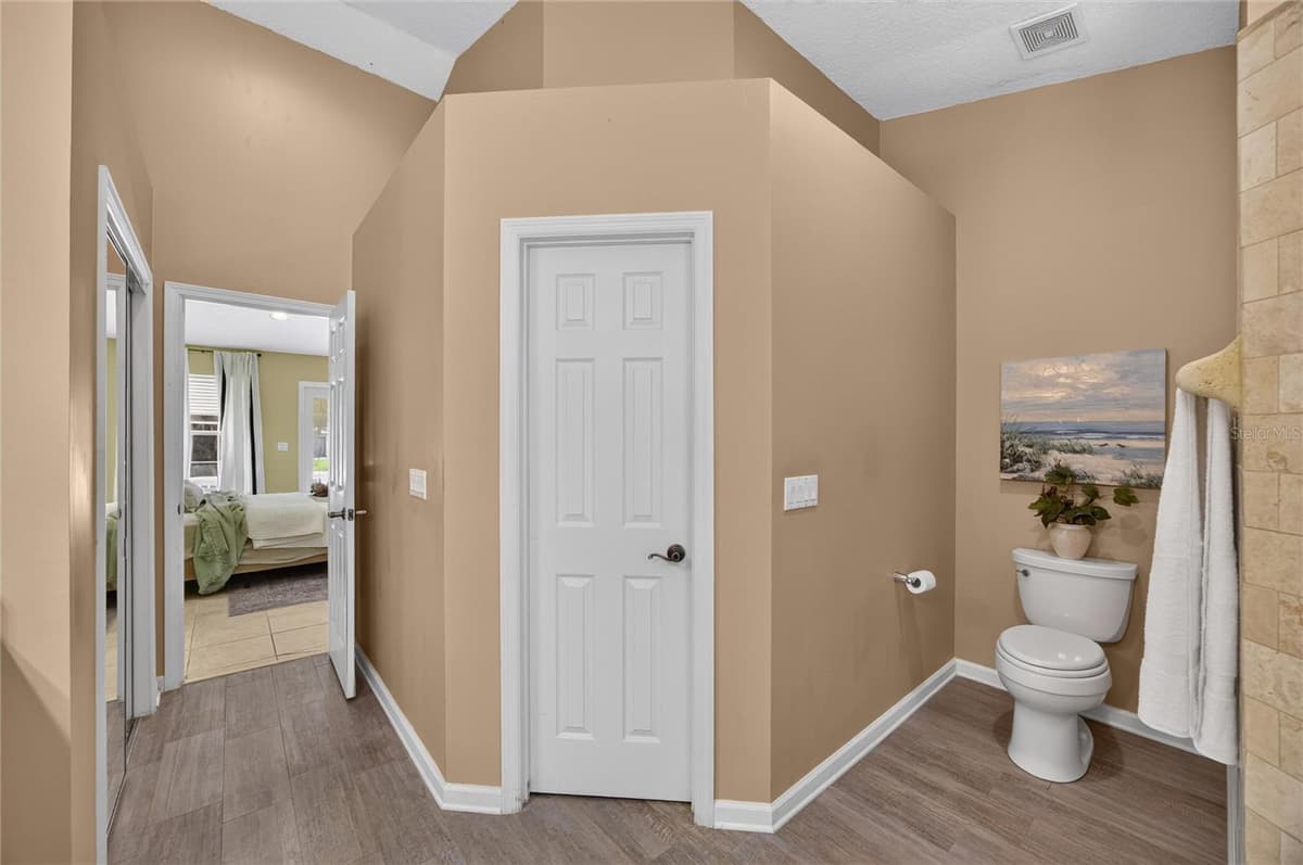 8435 FLORENCE COVE ROAD — photo 12 of 33