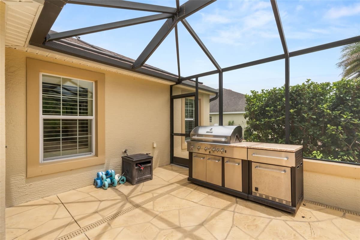 2643 JUPITER WAY — photo 37 of 44