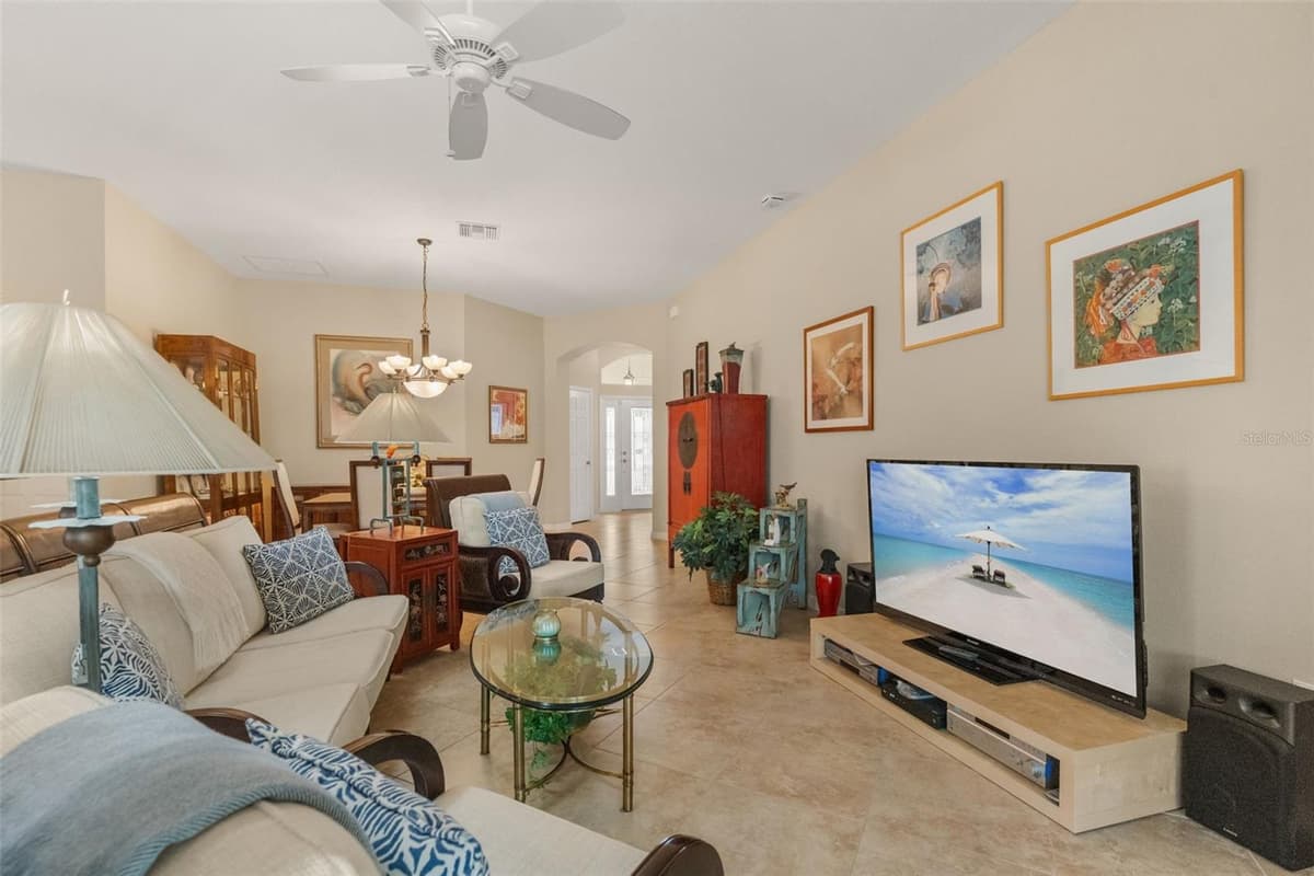 2643 JUPITER WAY — photo 13 of 44
