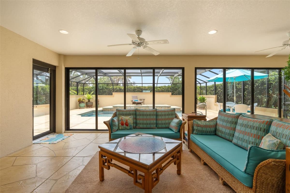 2643 JUPITER WAY — photo 35 of 44