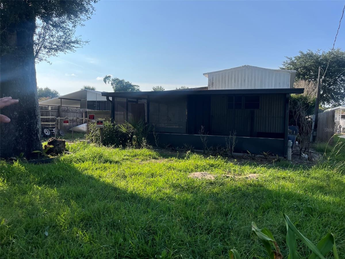 214 INDIAN CREEK ROAD — photo 1 of 11