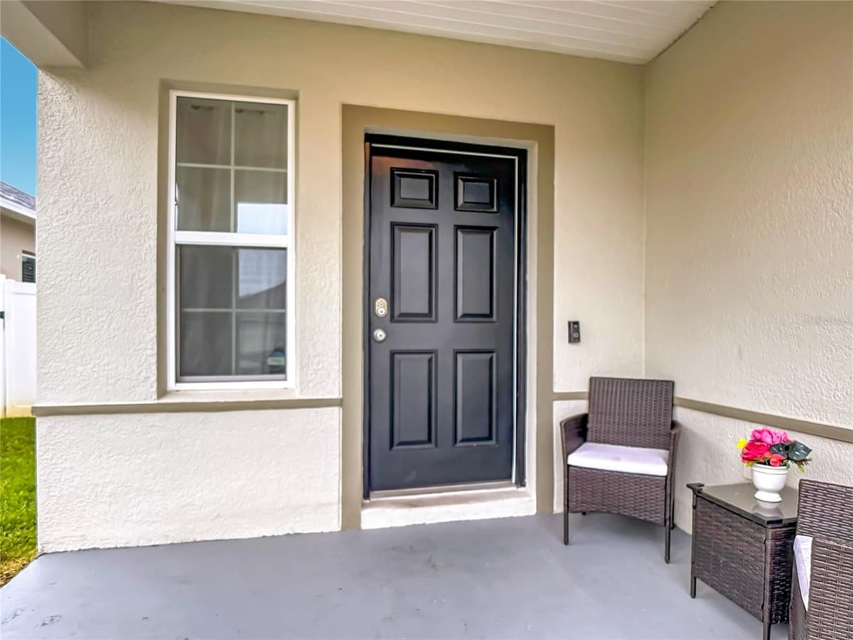 399 PINECREST LOOP — photo 3 of 41