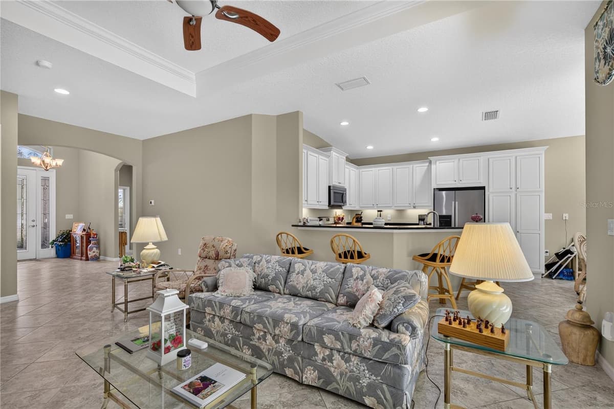 8356 BRIDGEPORT BAY CIRCLE — photo 13 of 62