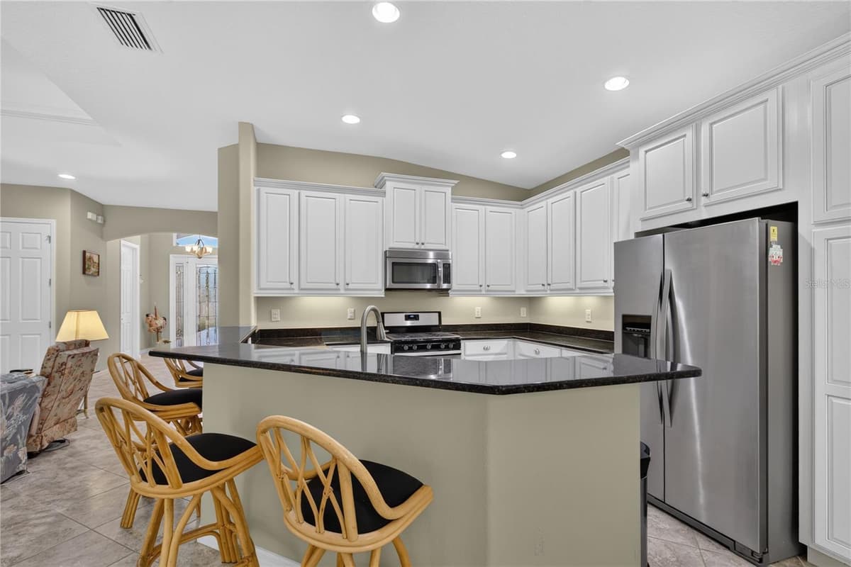 8356 BRIDGEPORT BAY CIRCLE — photo 14 of 62