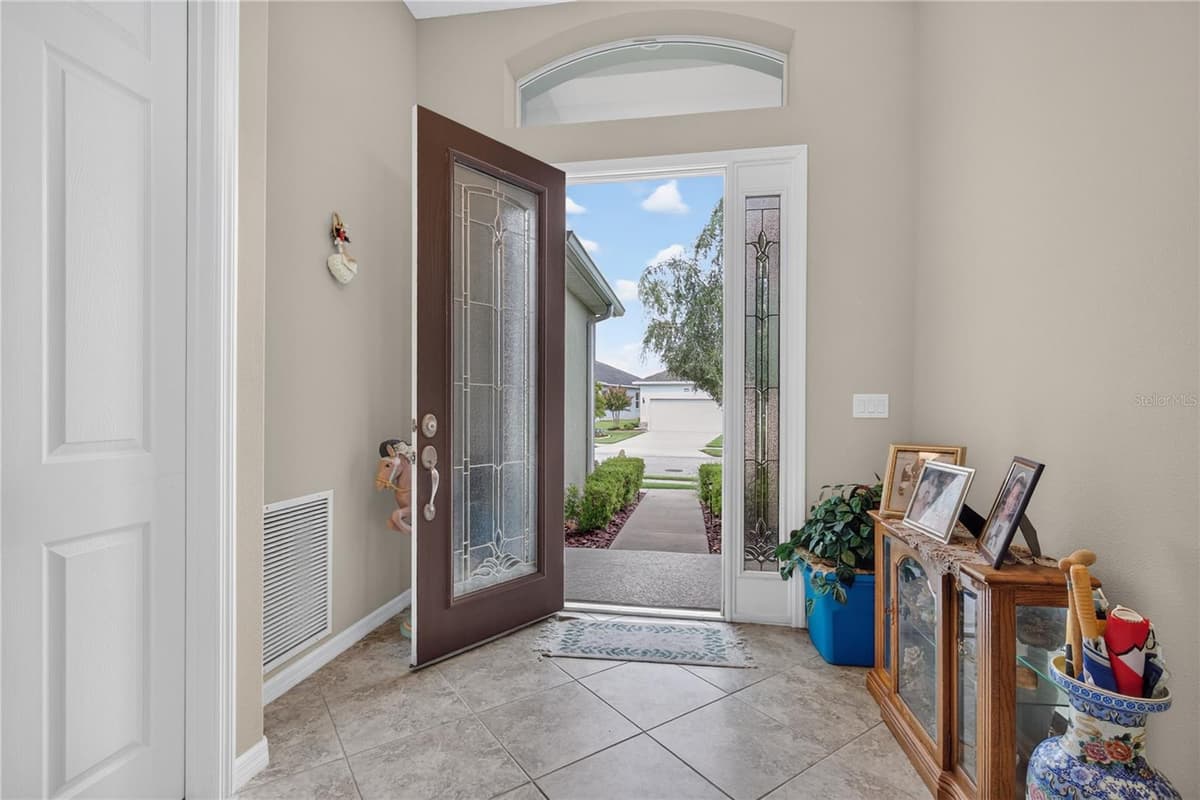 8356 BRIDGEPORT BAY CIRCLE — photo 5 of 62
