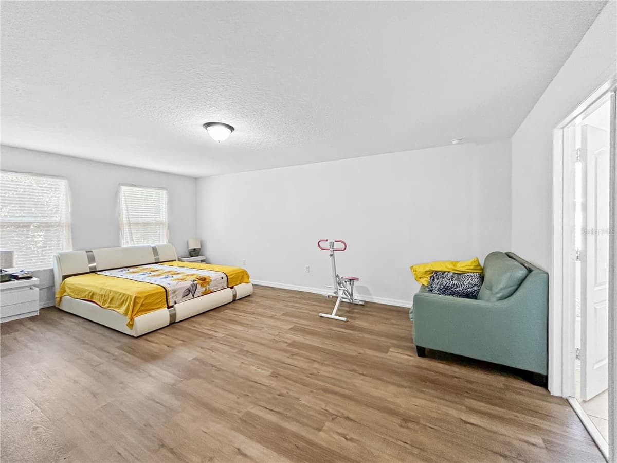 16100 YELLOWEYED DRIVE — photo 12 of 22