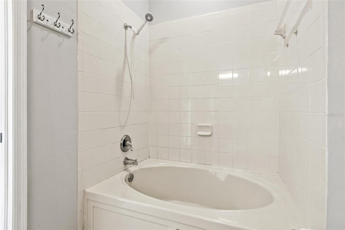 8874 CHRISTIE DRIVE — photo 16 of 27