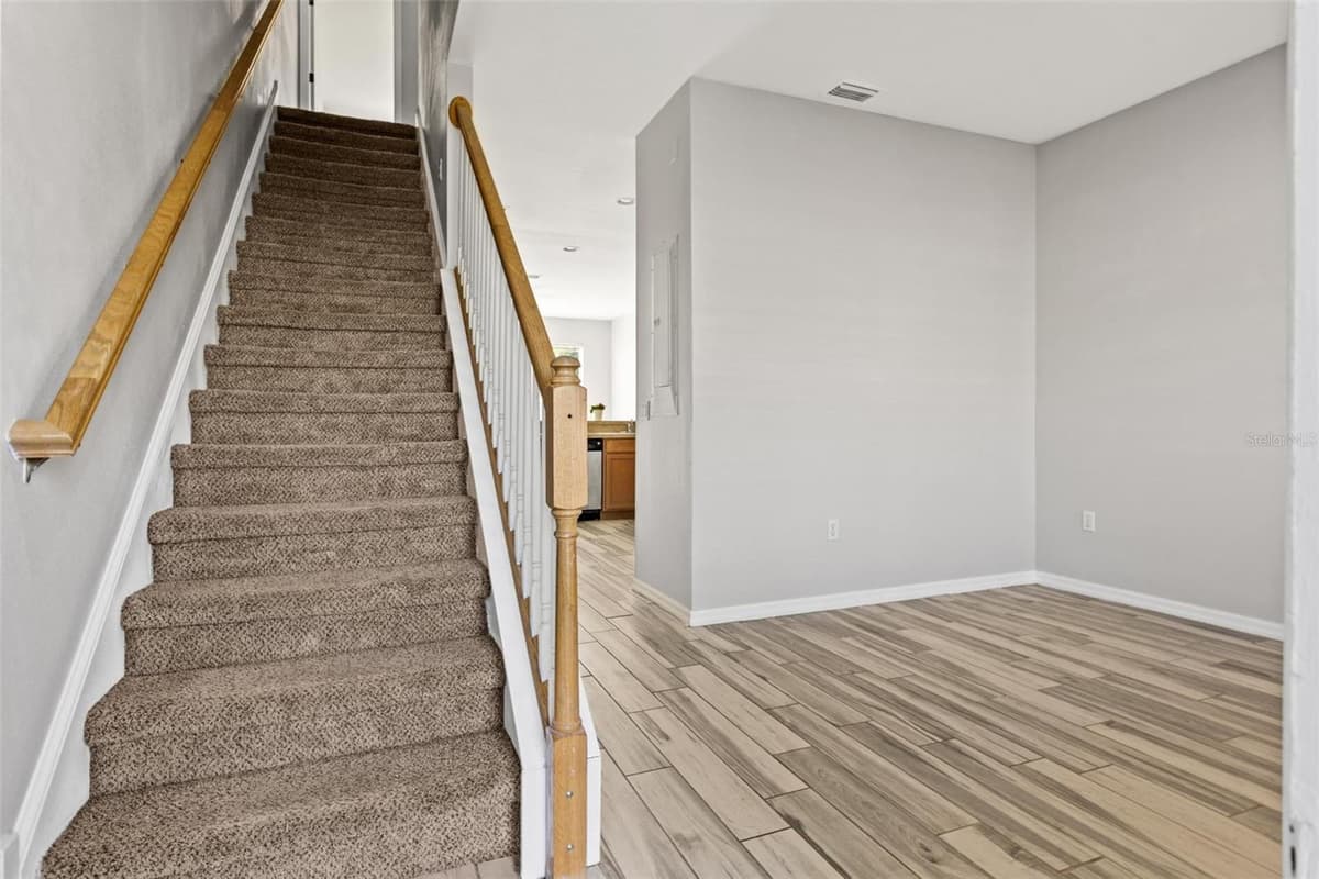 8874 CHRISTIE DRIVE — photo 3 of 27
