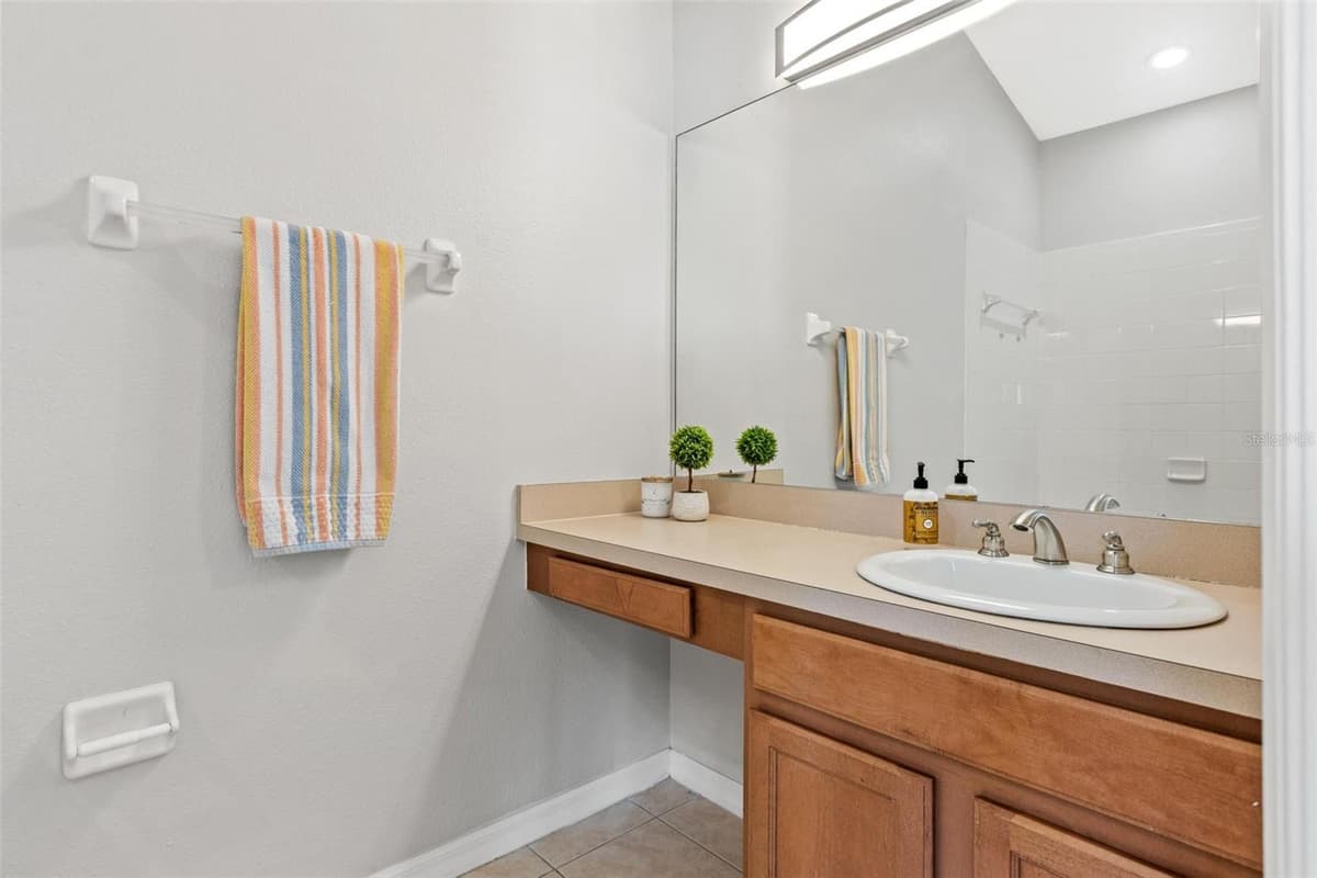 8874 CHRISTIE DRIVE — photo 15 of 27