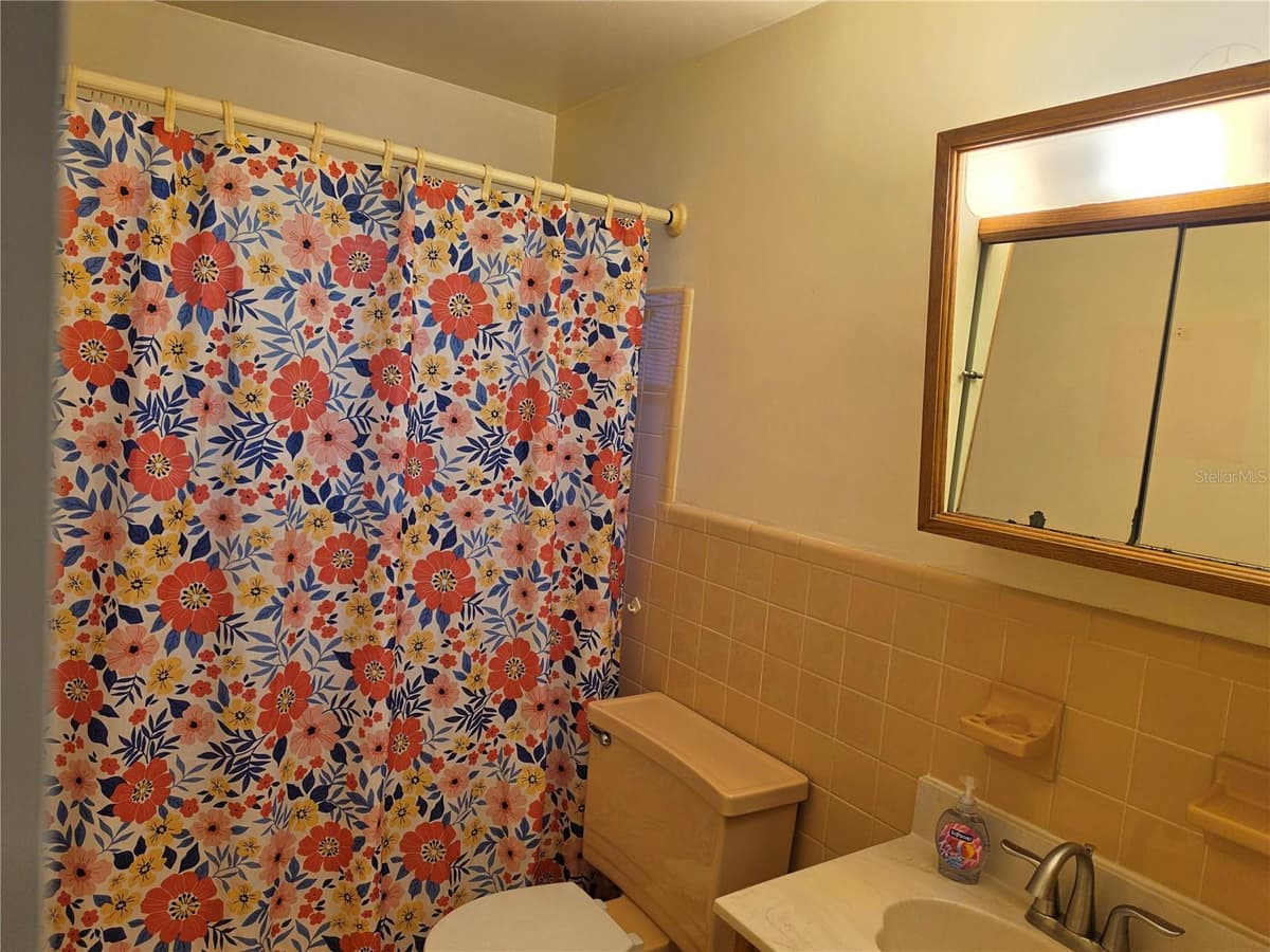 969 ELKCAM BOULEVARD — photo 10 of 15