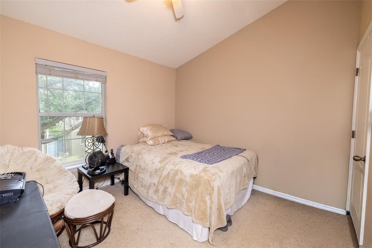 6717 EAGLE FEATHER DRIVE — photo 23 of 35