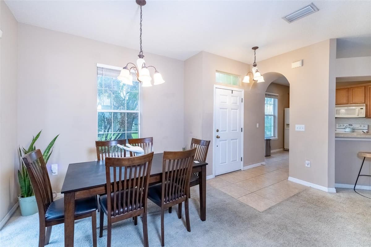 6717 EAGLE FEATHER DRIVE — photo 13 of 35