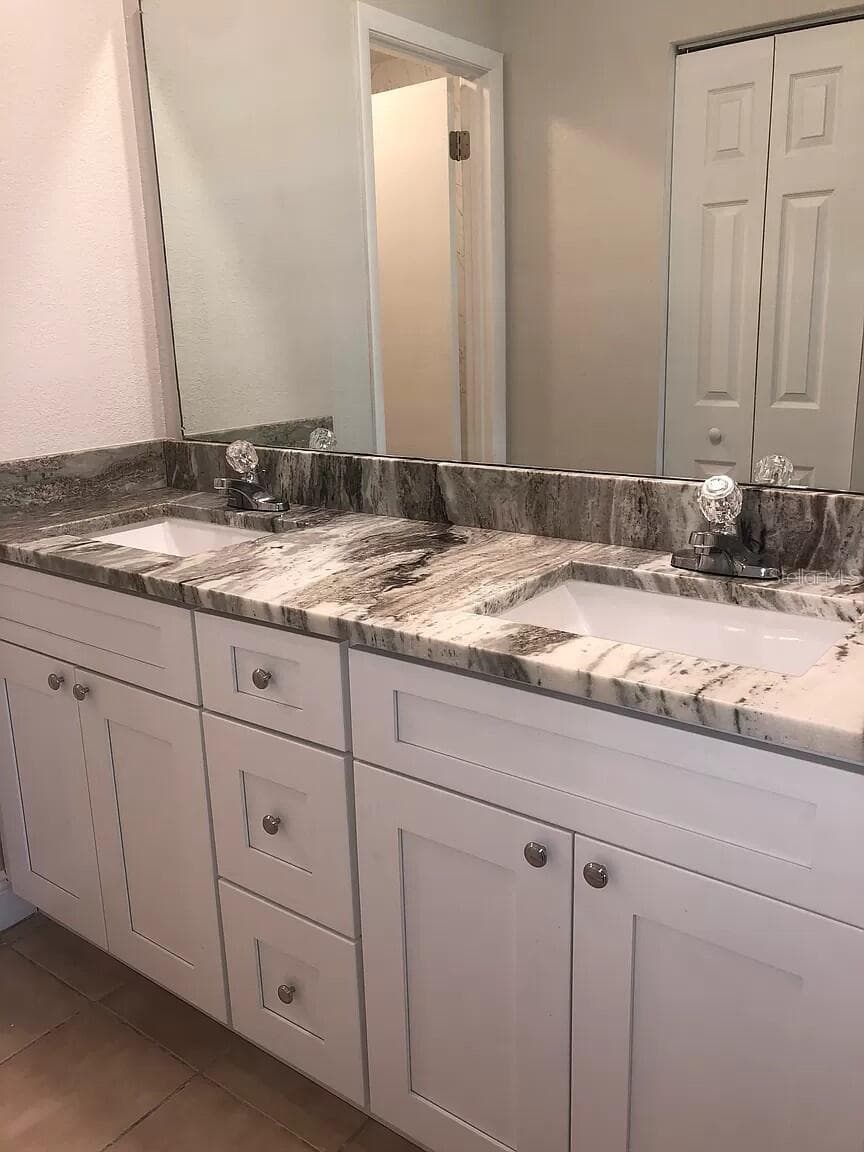 10109 BLAZED TREE COURT — photo 9 of 18