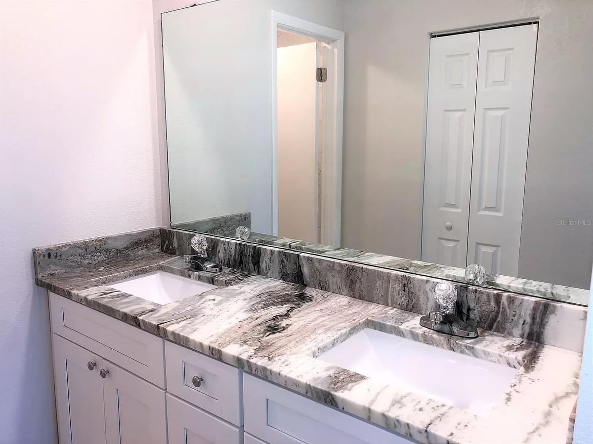 10109 BLAZED TREE COURT — photo 8 of 18