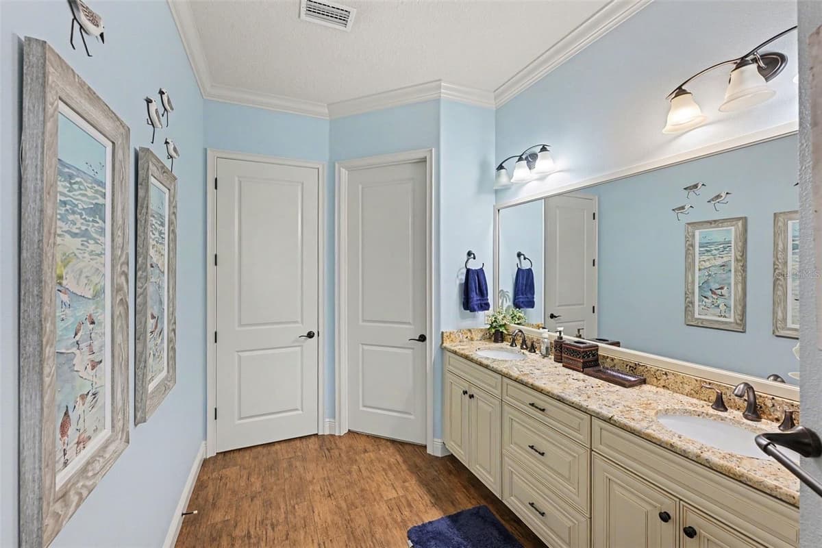 429 HARMONY LANE — photo 18 of 28
