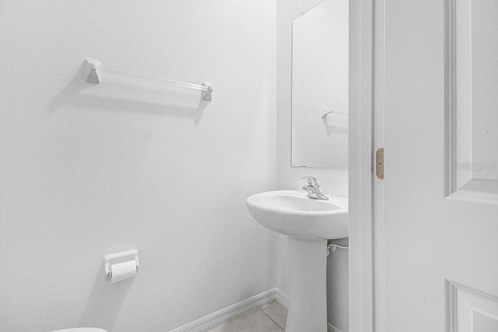 10398 TRUMPET HONEYSUCKLE WAY — photo 18 of 60