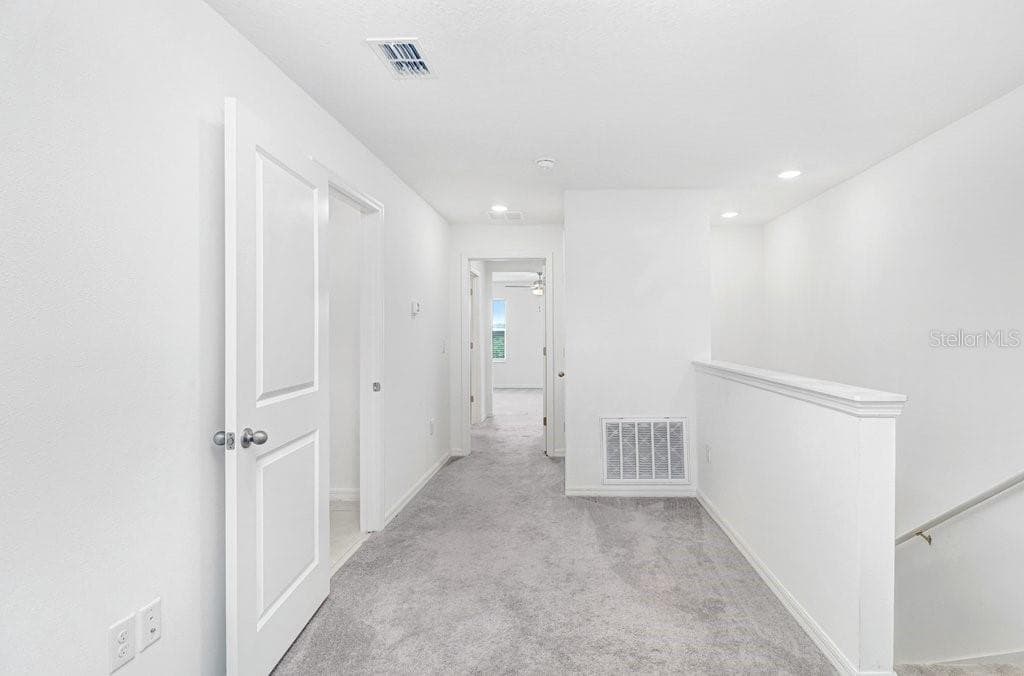 10398 TRUMPET HONEYSUCKLE WAY — photo 19 of 60