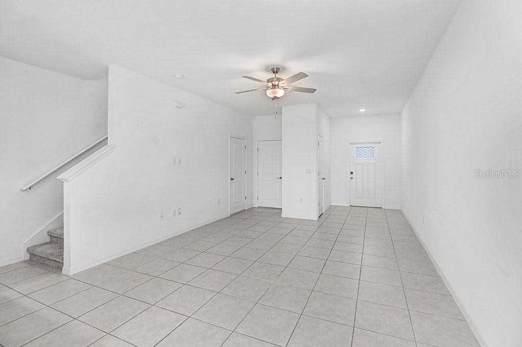 10398 TRUMPET HONEYSUCKLE WAY — photo 13 of 60
