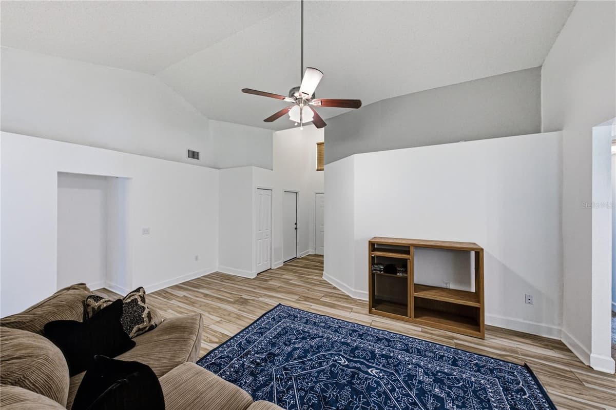106 SAINT KITTS CIRCLE — photo 13 of 67