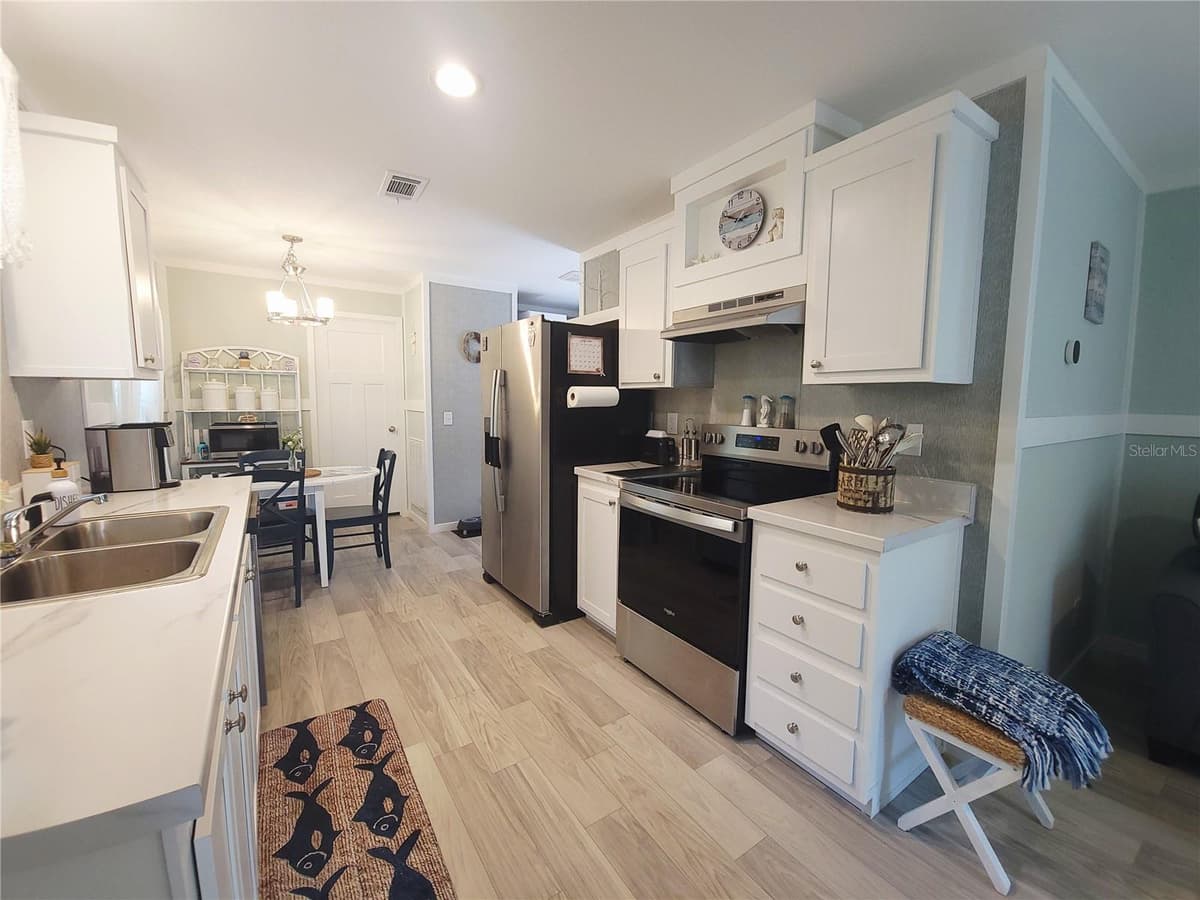 3531 173RD TERRACE — photo 8 of 26