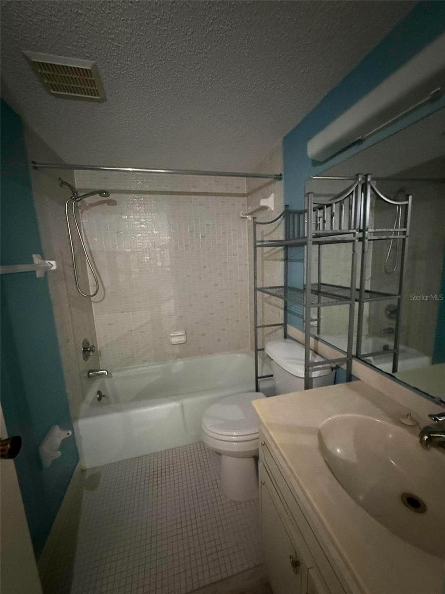 2536 CLUBHOUSE CIRCLE — photo 24 of 25