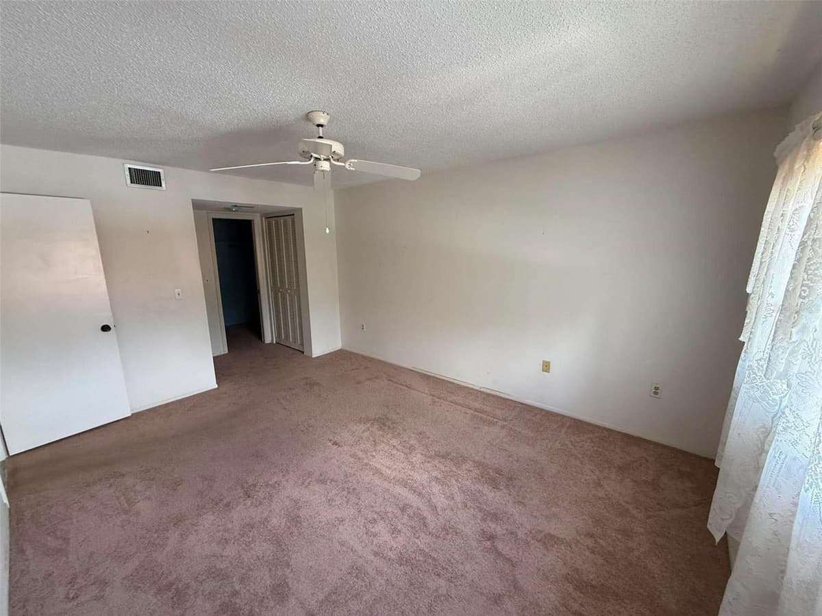2536 CLUBHOUSE CIRCLE — photo 16 of 25