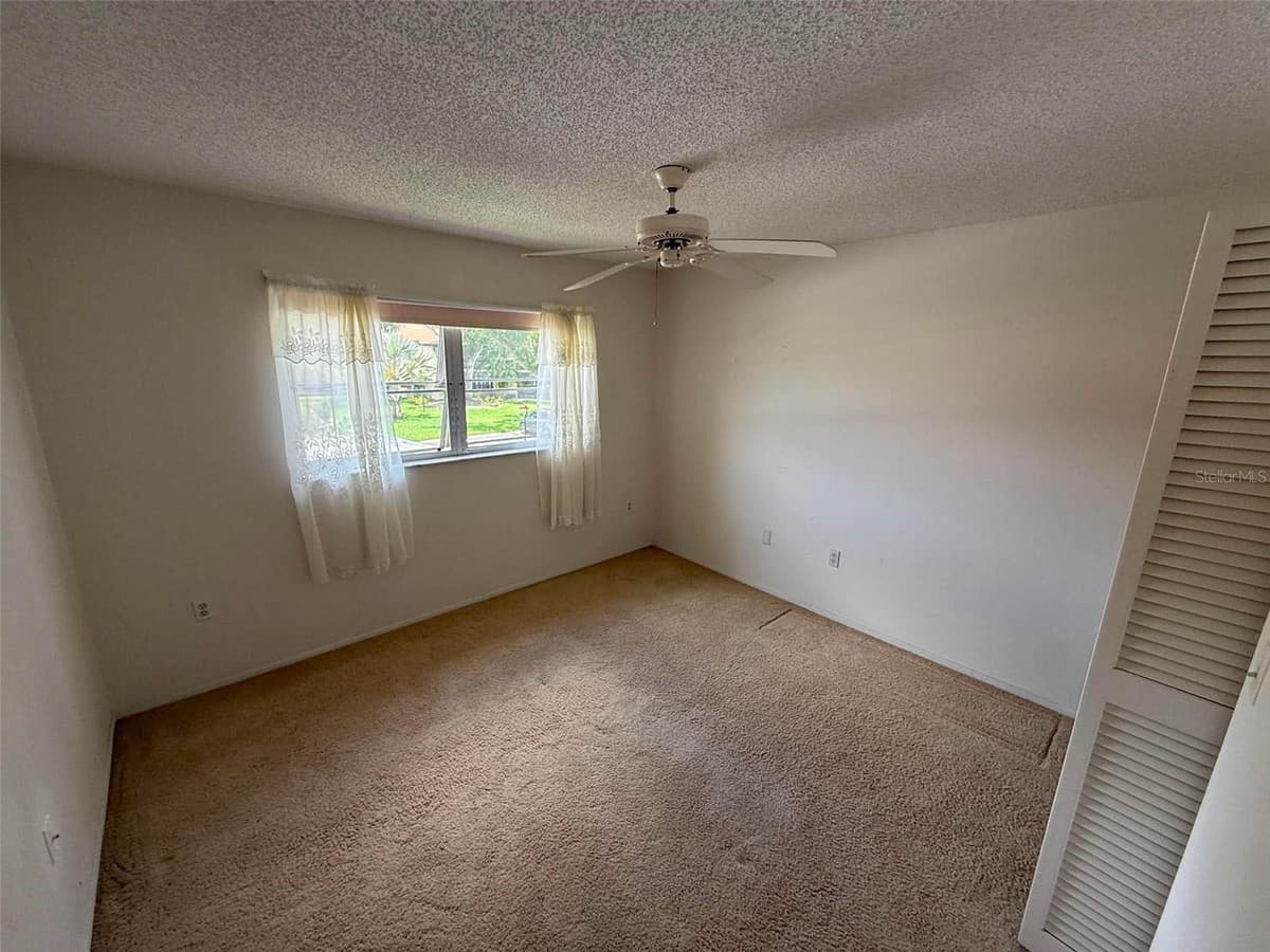 2536 CLUBHOUSE CIRCLE — photo 17 of 25