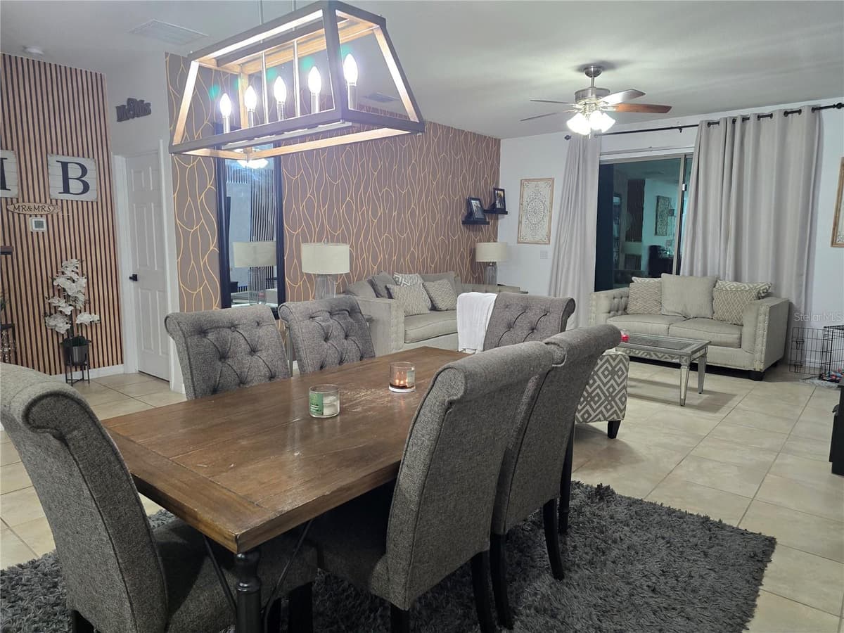 2732 LAKE POINTE DRIVE — photo 13 of 42