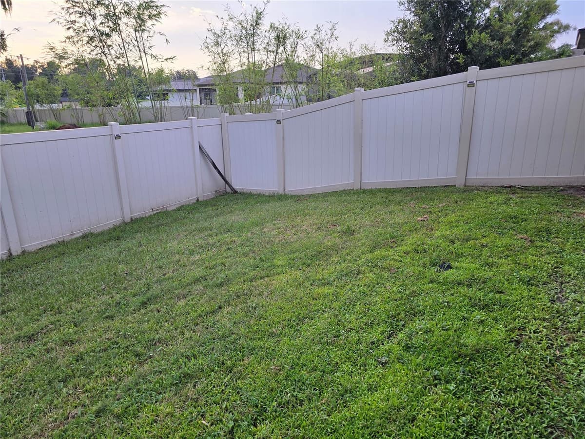 2732 LAKE POINTE DRIVE — photo 42 of 42