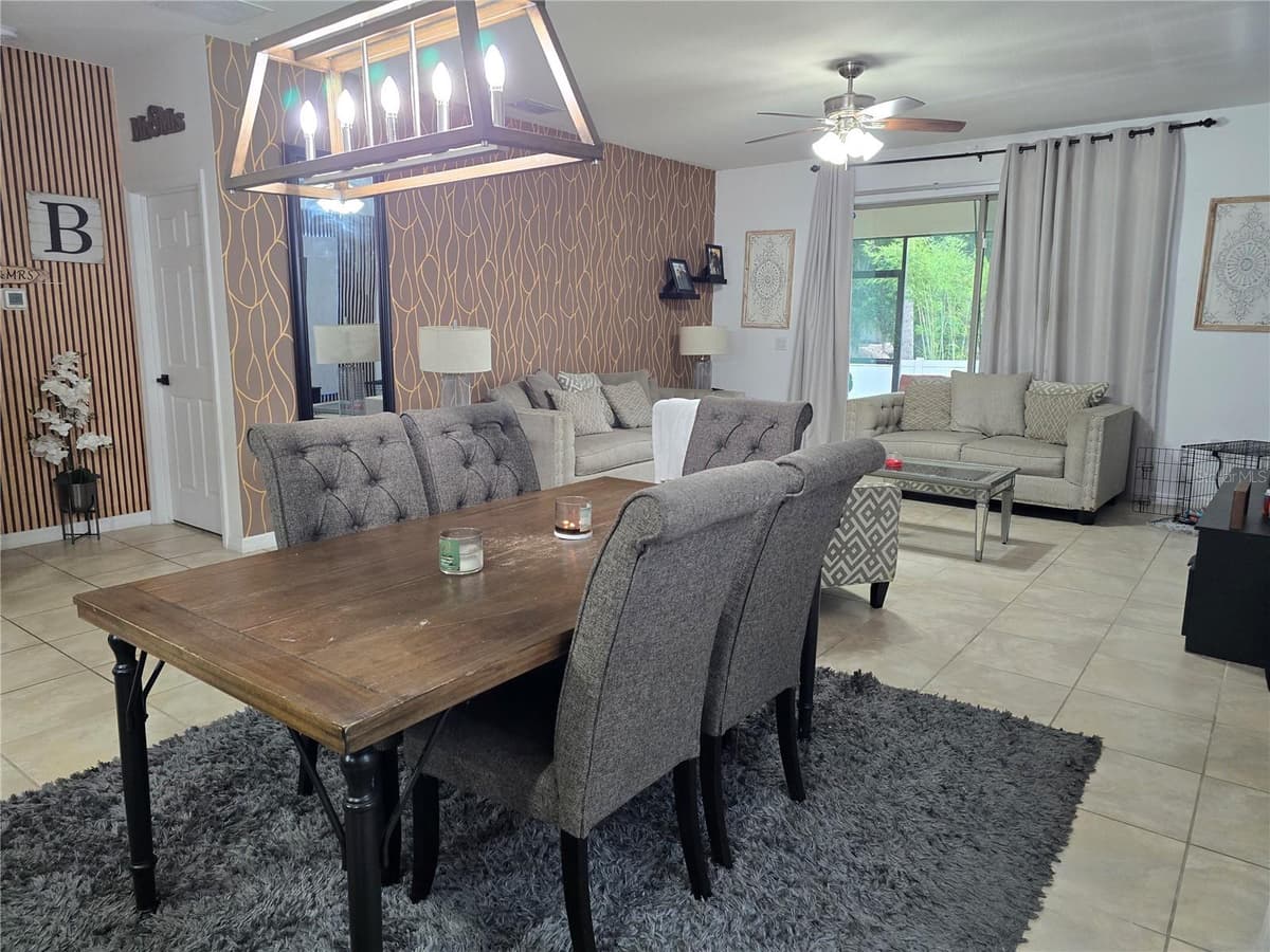 2732 LAKE POINTE DRIVE — photo 12 of 42