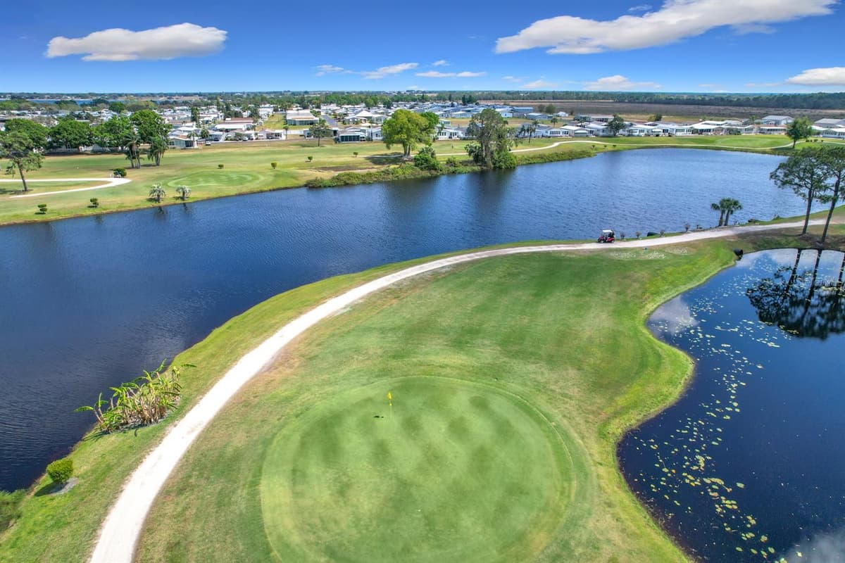 452 PAR DRIVE — photo 32 of 34