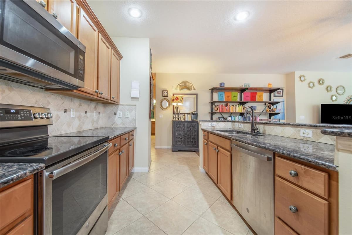 2315 UPPER PARK ROAD — photo 18 of 45