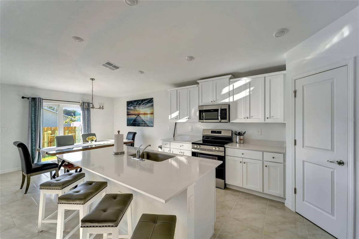 1207 SHEEHAN BOULEVARD — photo 10 of 38