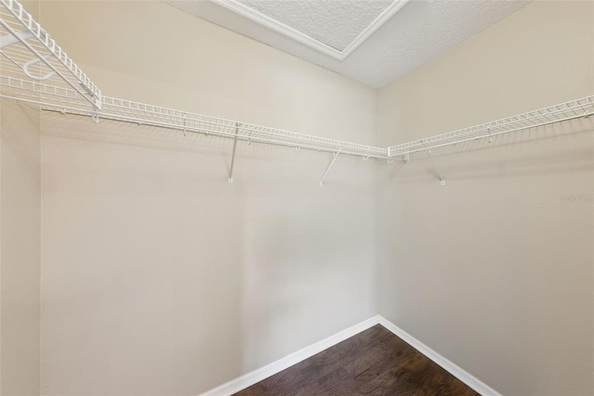 1106 NATURAL OAKS DRIVE — photo 16 of 36