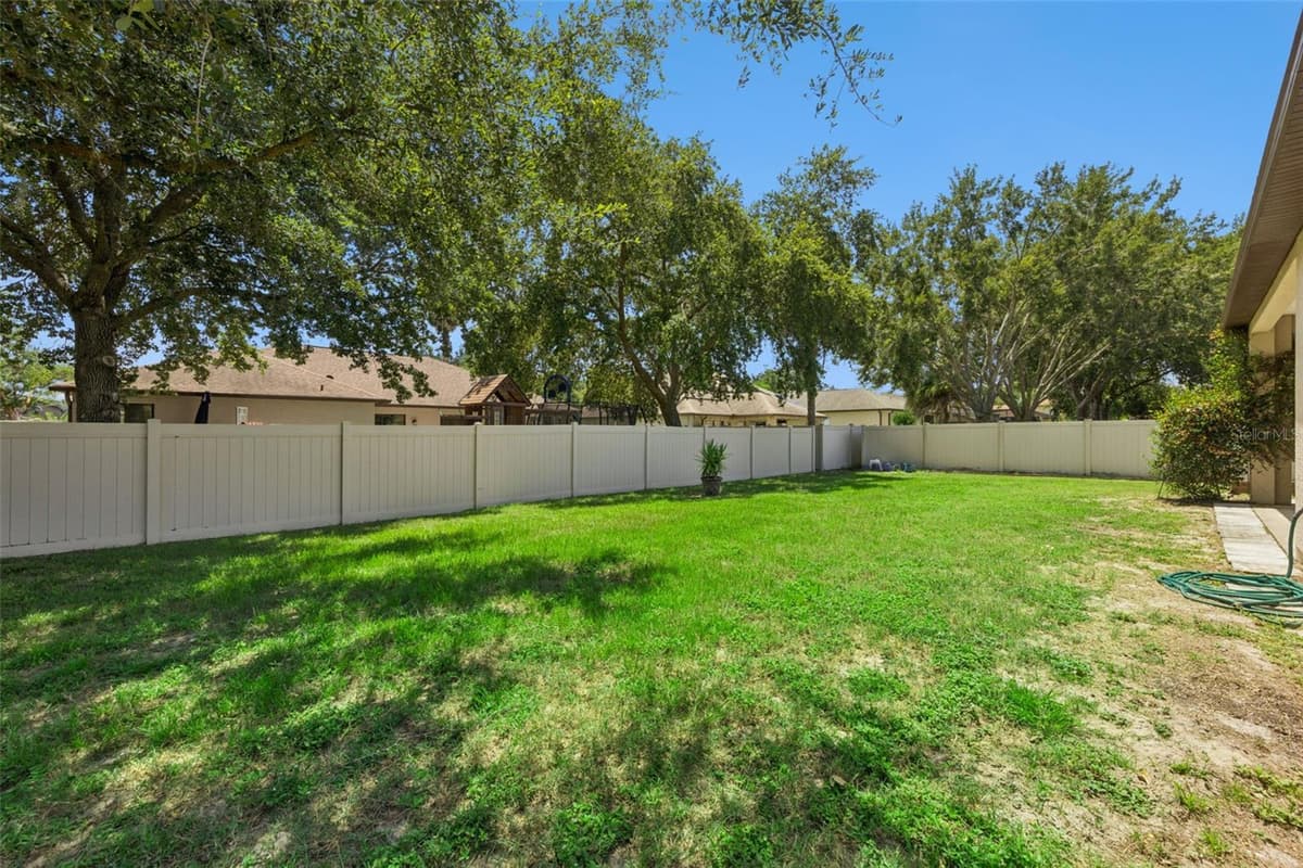 1106 NATURAL OAKS DRIVE — photo 26 of 36
