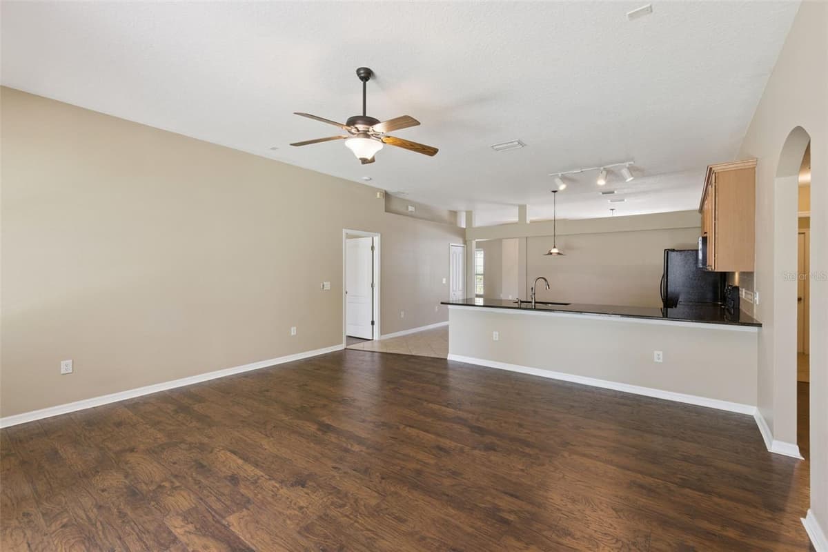 1106 NATURAL OAKS DRIVE — photo 7 of 36