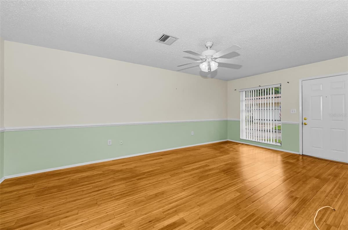830 CAMBRIDGE COURT — photo 9 of 49