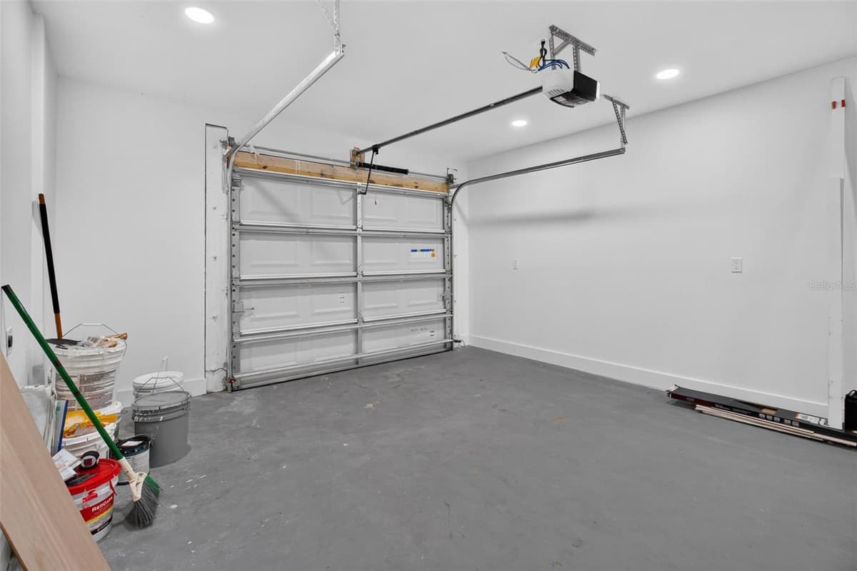 599 WOODLAND DRIVE — photo 45 of 58