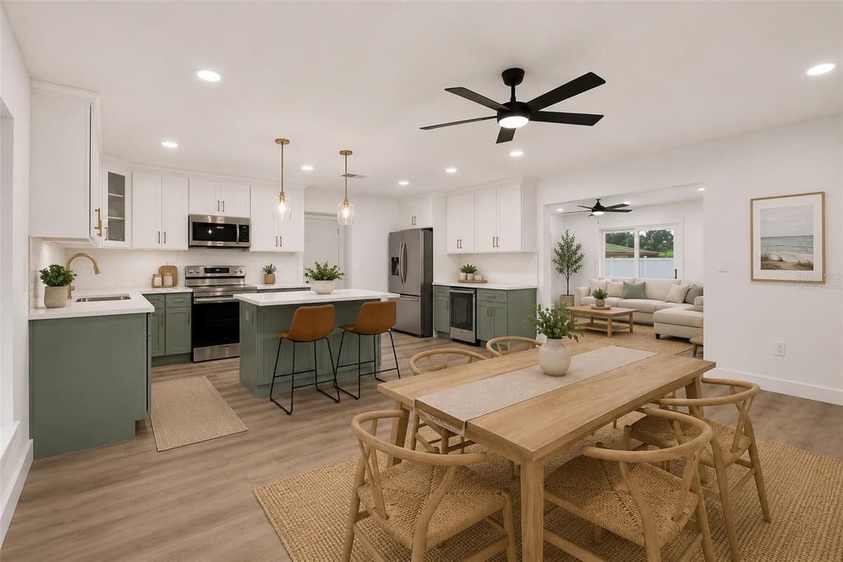 599 WOODLAND DRIVE — photo 7 of 58